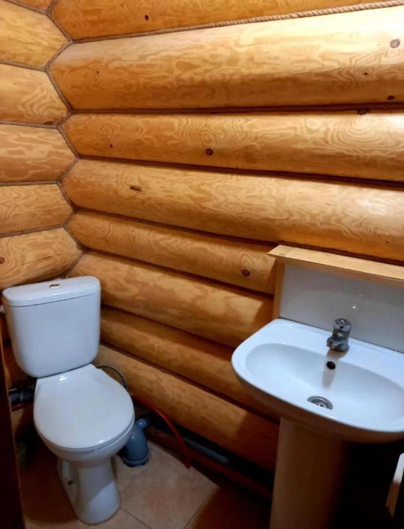 лукі Holiday home Svityaz'
